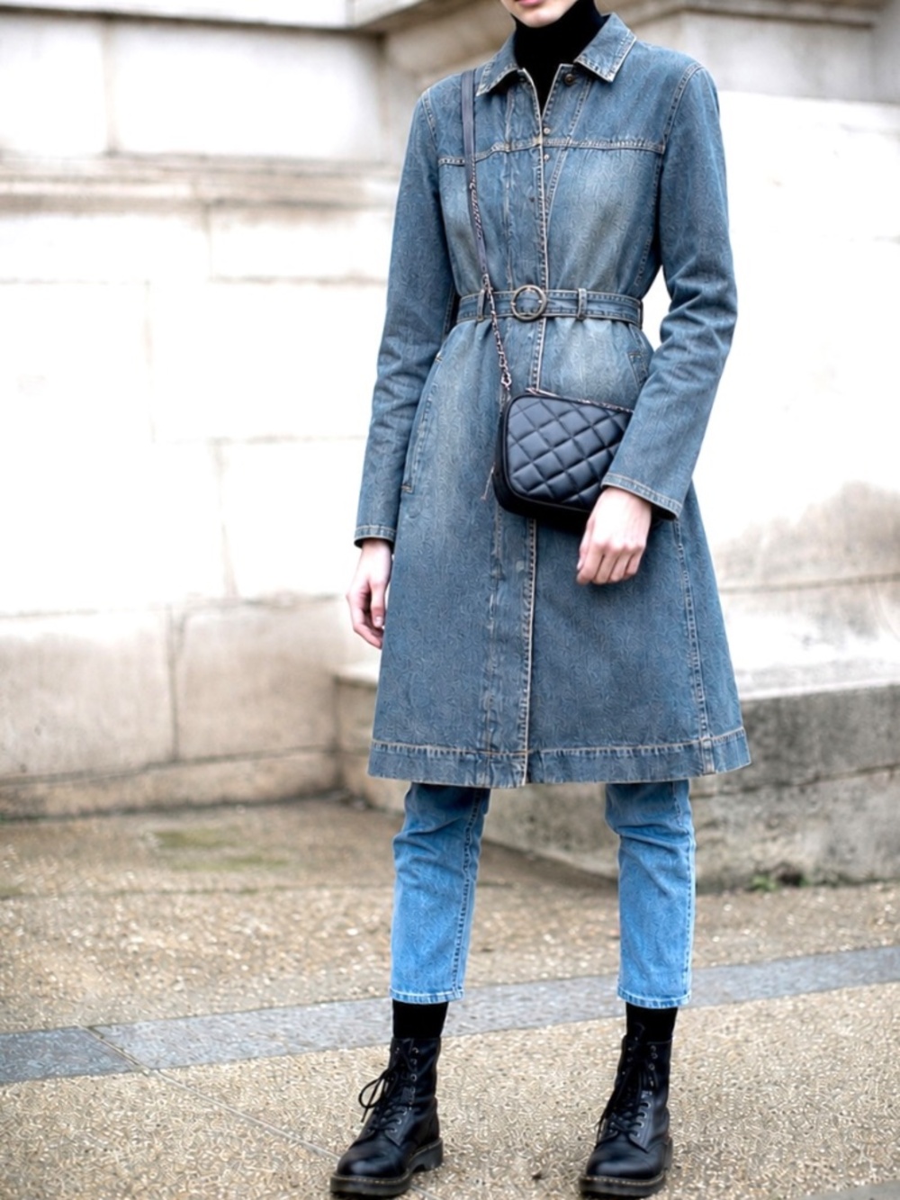OUTLINE Vintage Denim Trench Coat Size S Blue Belted Zip Snap Pockets Collared
